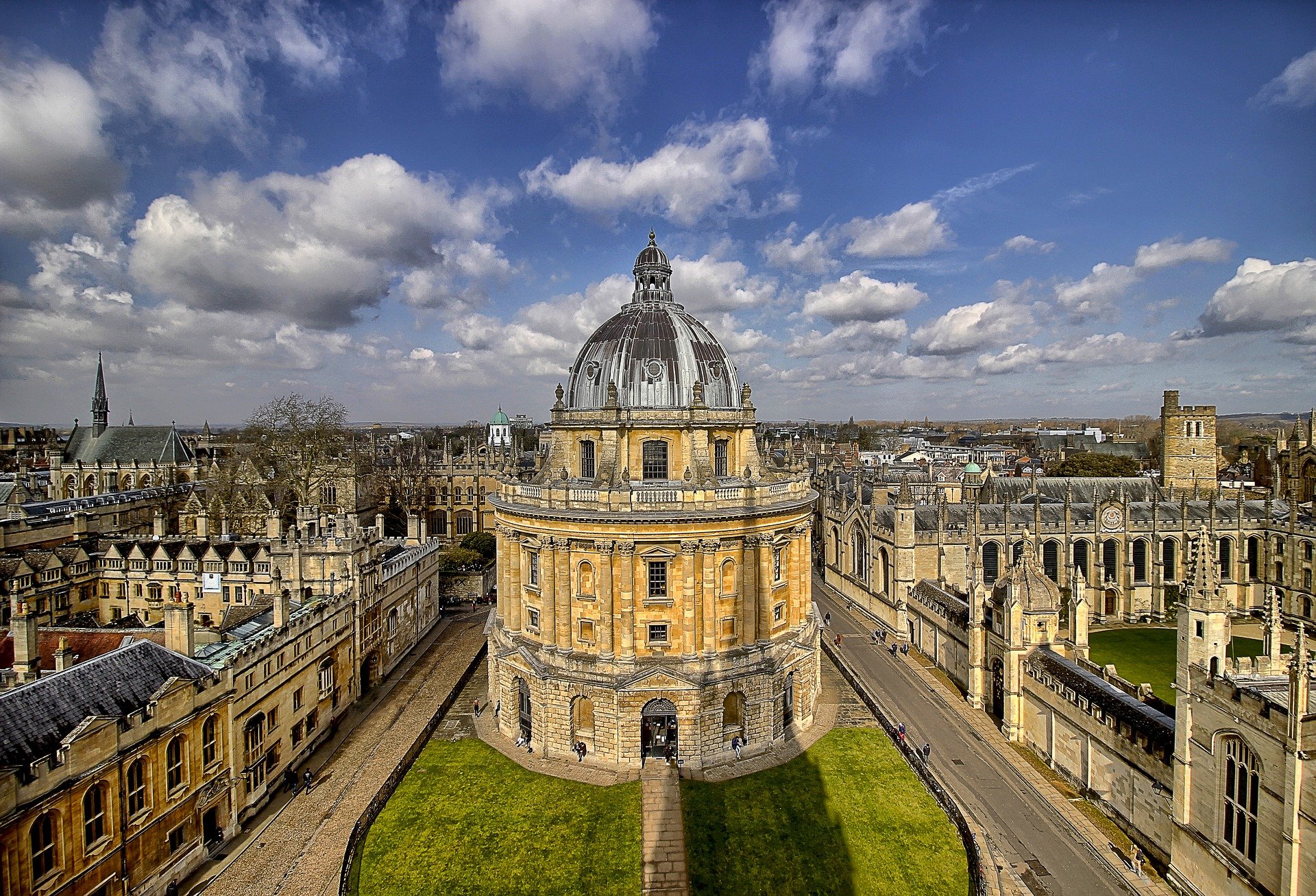 Oxfordská univerzita